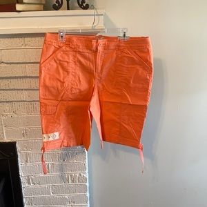 Saint johns bay easy fit through hip and thigh Bermuda mid rise shorts